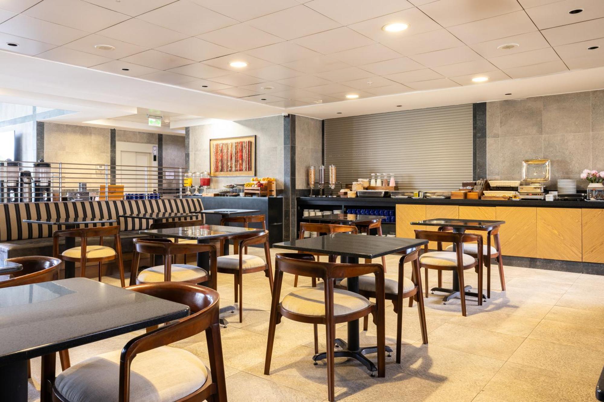 Express - By Ihg